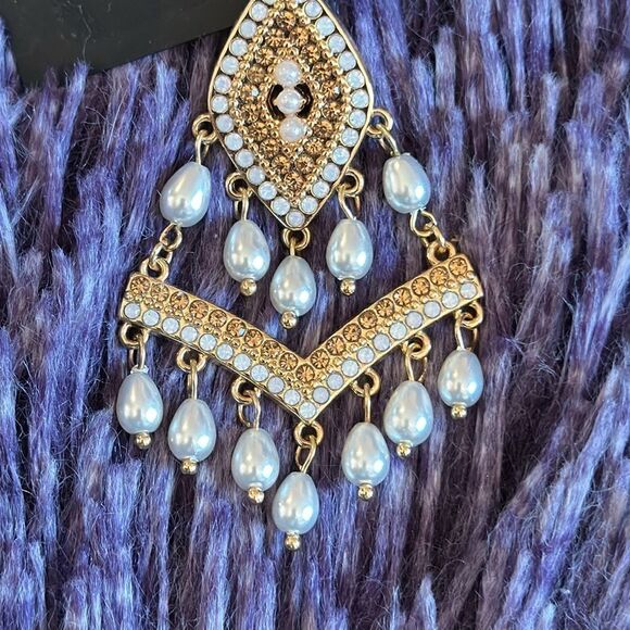 inc chandelier earrings - Picture 2 of 2